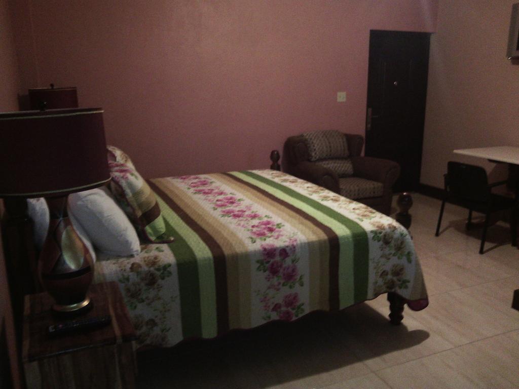 Hotel Tropik Leadonna Montego Bay Chambre photo