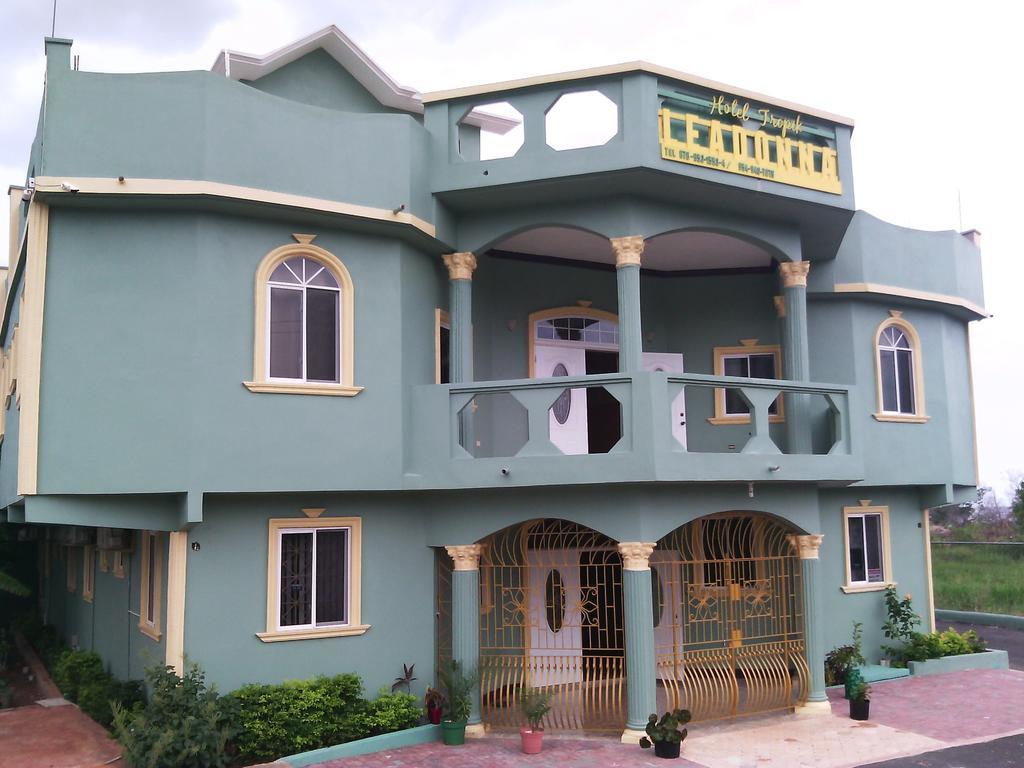 Hotel Tropik Leadonna Montego Bay Extérieur photo
