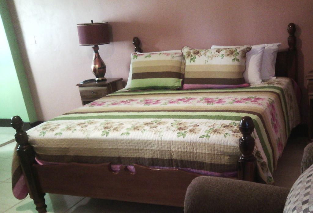 Hotel Tropik Leadonna Montego Bay Chambre photo
