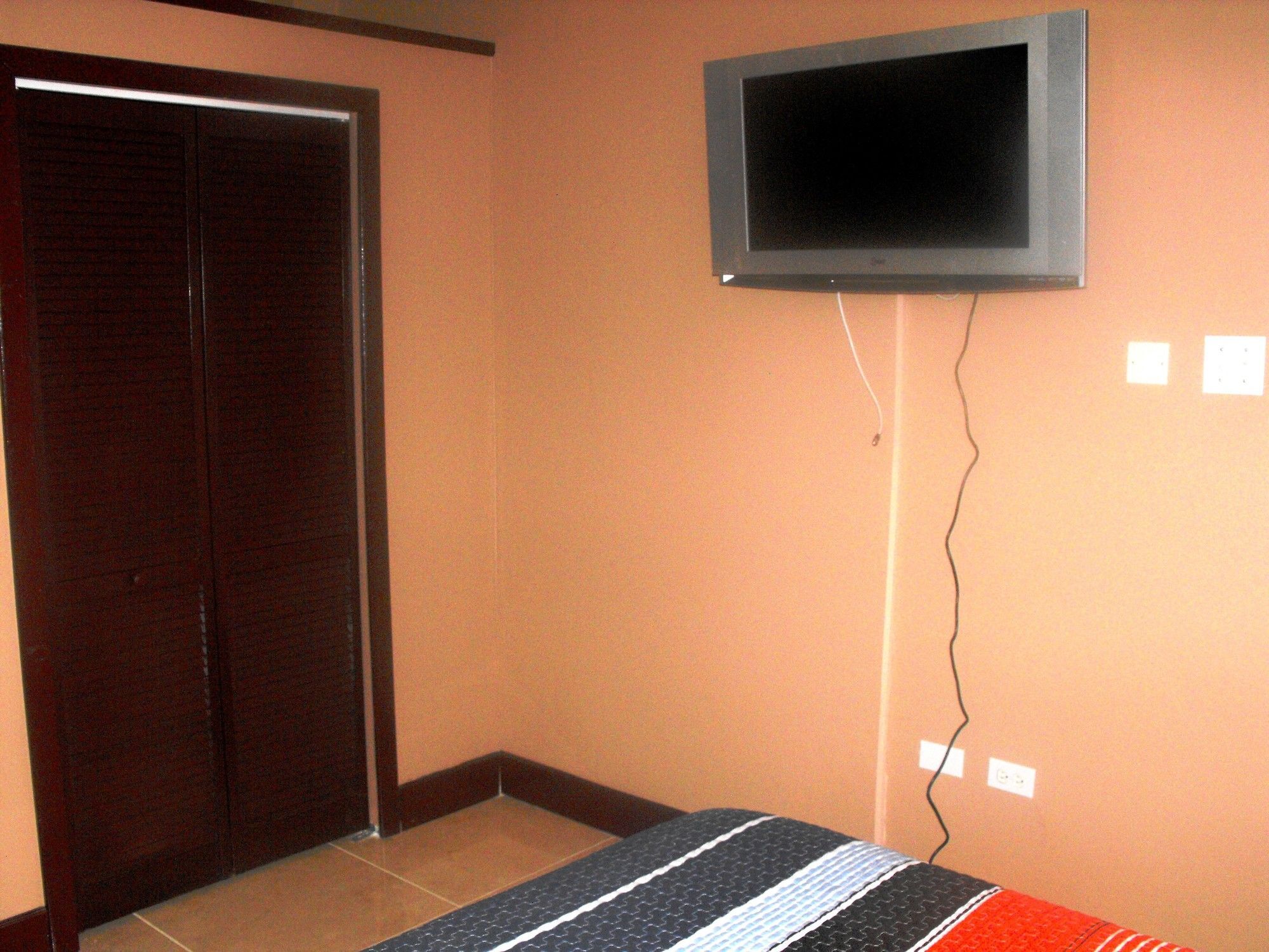Hotel Tropik Leadonna Montego Bay Extérieur photo