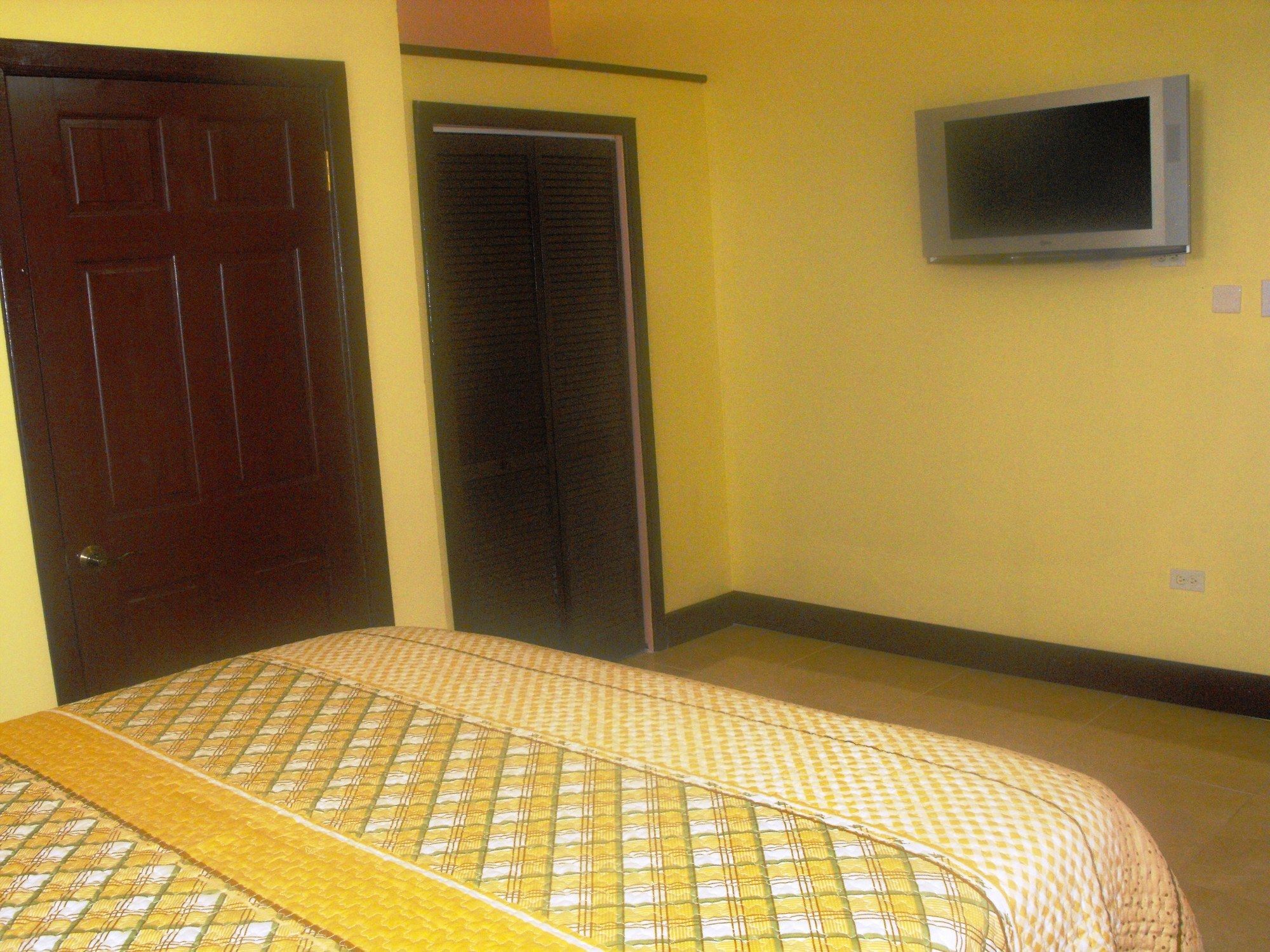 Hotel Tropik Leadonna Montego Bay Extérieur photo