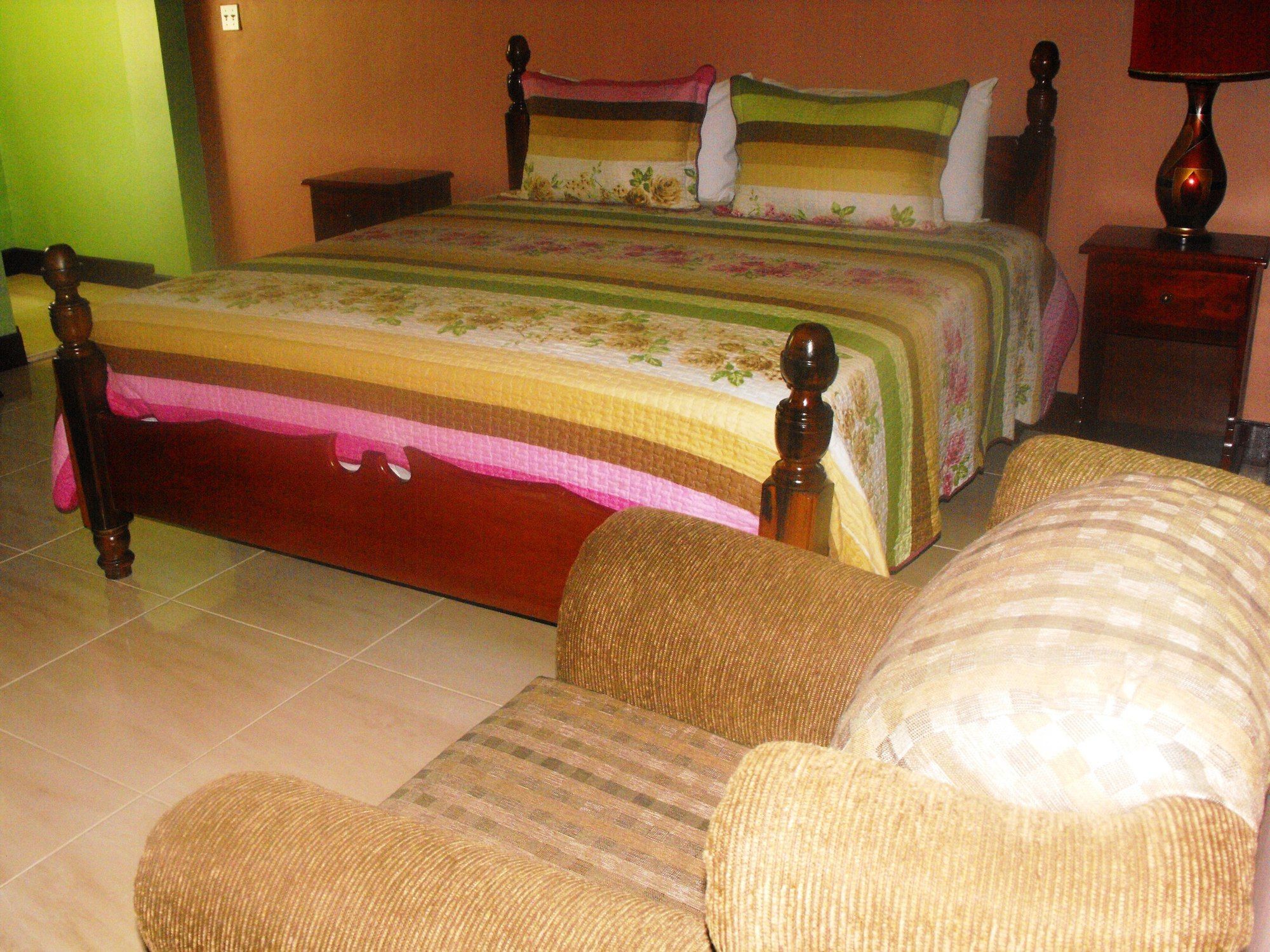 Hotel Tropik Leadonna Montego Bay Extérieur photo